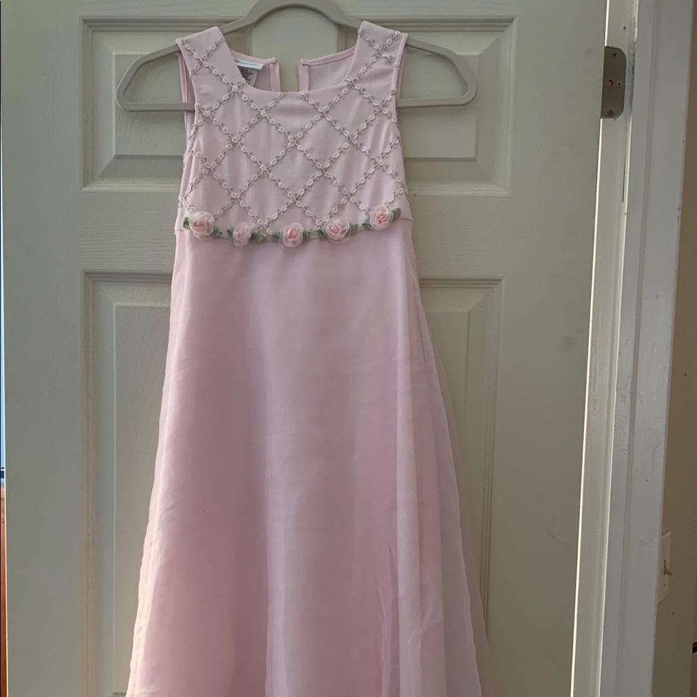Girls dress